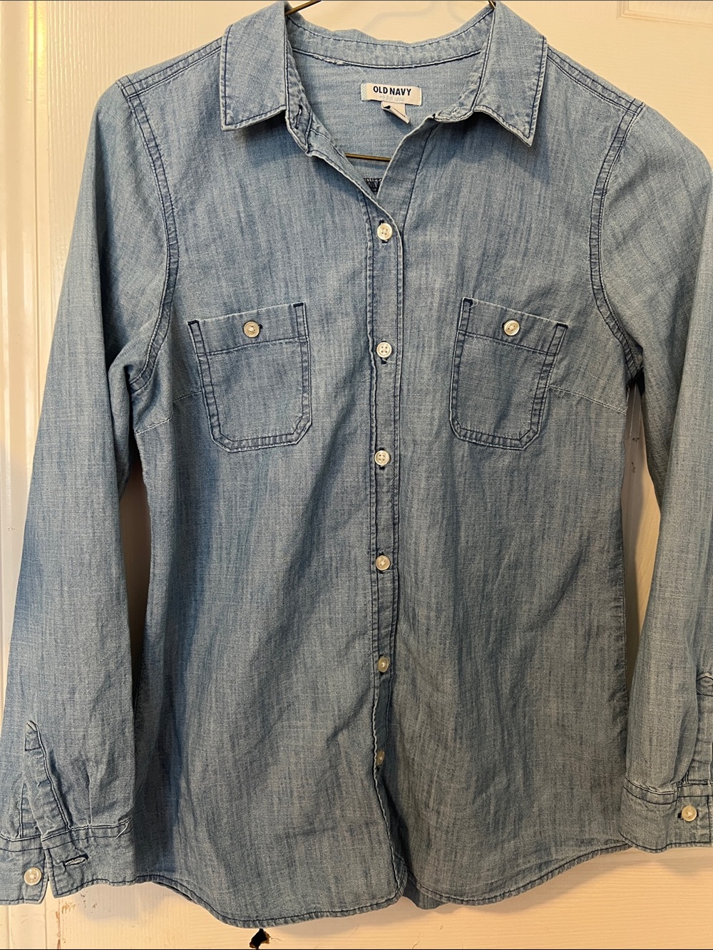 Old Navy Light Blue Chambray Button-Down Shirt